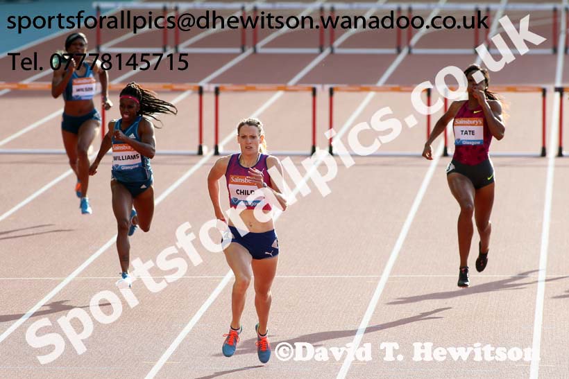 Eilidh Child on her way to winning the 400 metres hurdles at the Glasgow Diamond League. Photo: David T. Hewitson/Sports for All Pics